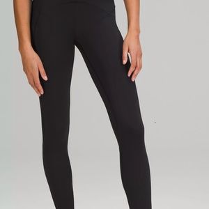 Mesh pocket lululemon black leggings